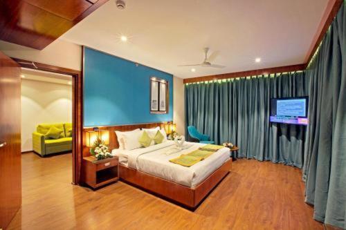 Hotel Ceasar Palace Thodupuzha Dış mekan fotoğraf